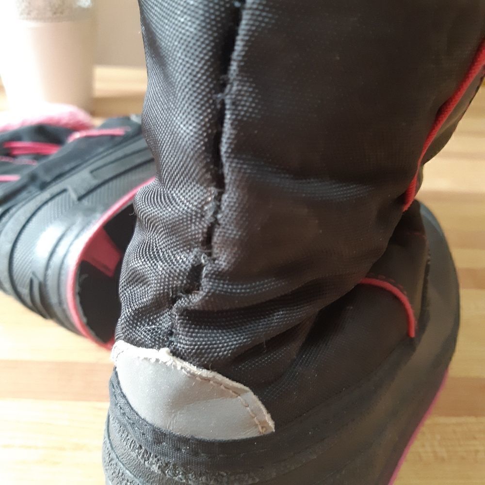 3M Thinsulate Insulation Boots - Picture 7 of 11